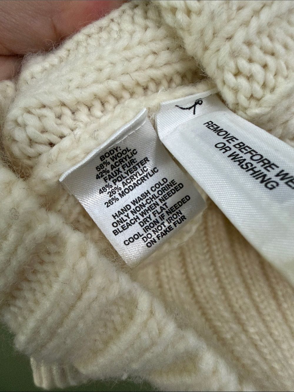 LOFT Cream Wool Blend Knit Cardigan Faux-Fur Front Decorative Hooks Sz XL - Picture 3 of 4